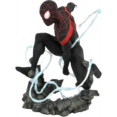 Статуетка Diamond Select Marvel: Spider-Man - Spider-Man, 23 cm